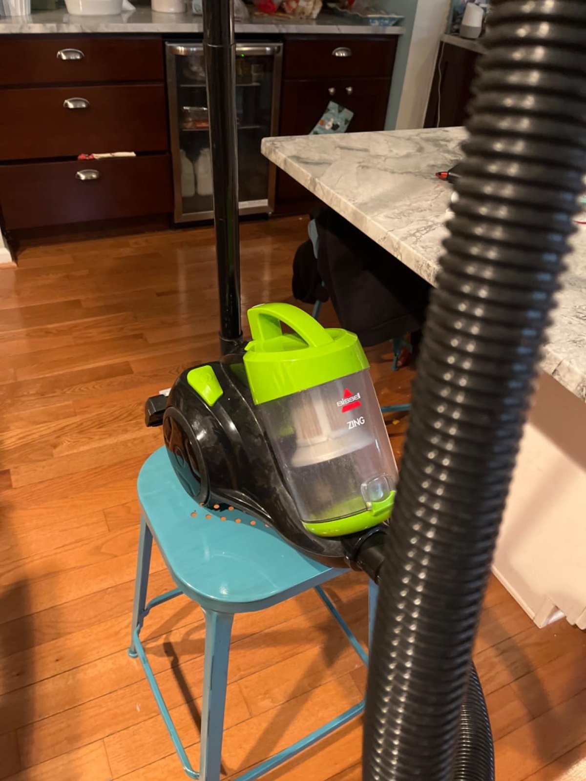 Bissell Zing bagged canister vacuum
