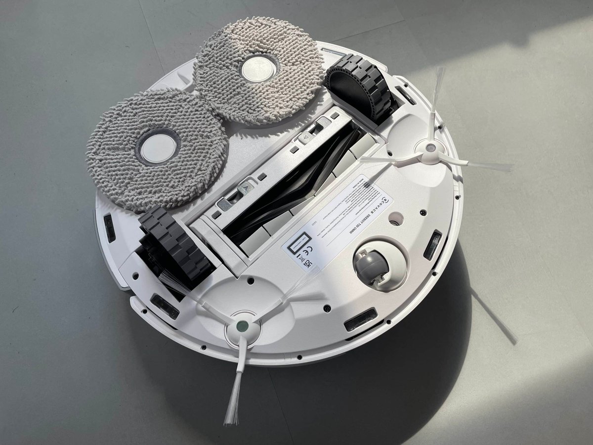 Ecovacs Deebot T20 Omni robot vacuum