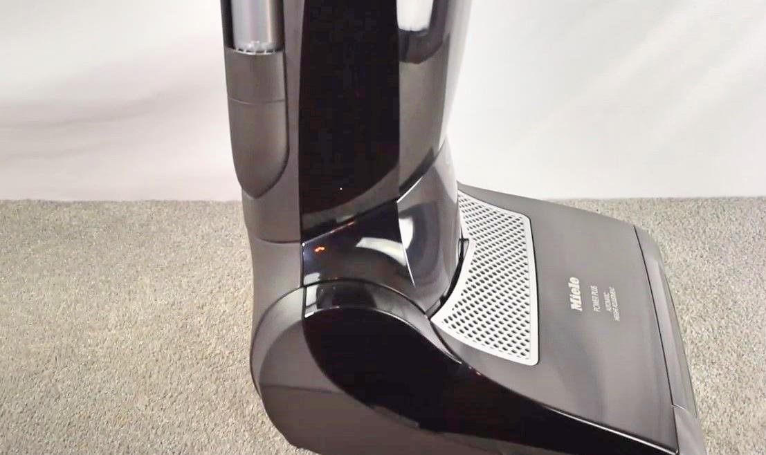 Miele Dynamic U1 upright vacuum