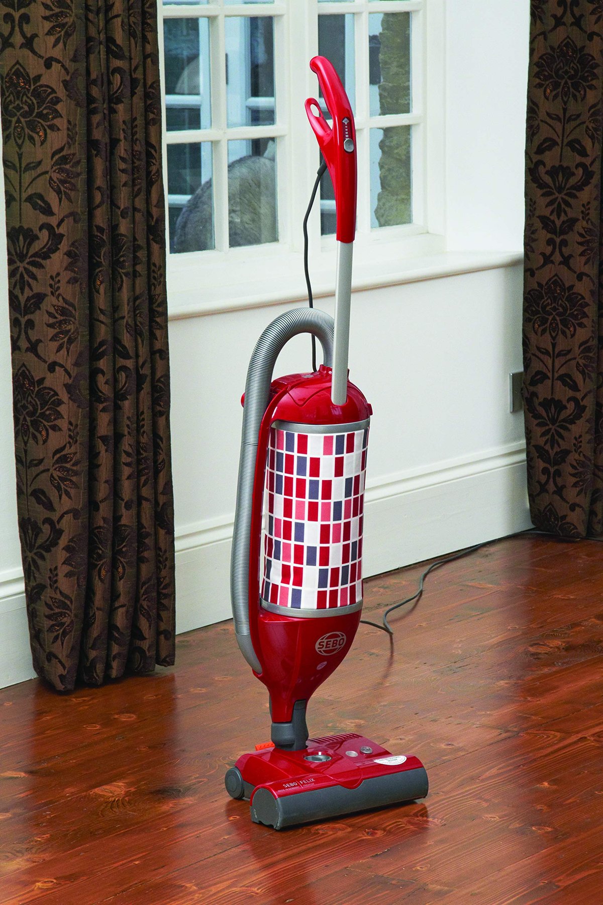 SEBO Felix 4 premium upright vacuum